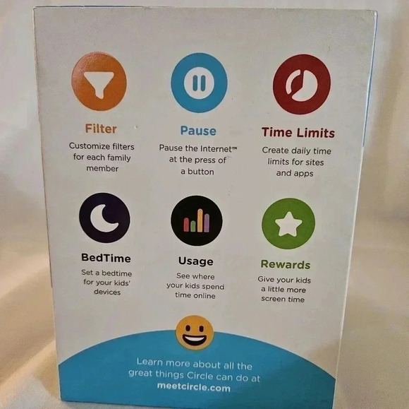 New Circle with Disney‎ - Picture 2 of 4